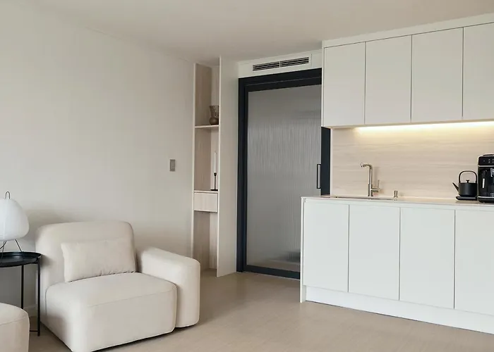 Apartment Poze Seongsu Seoul
